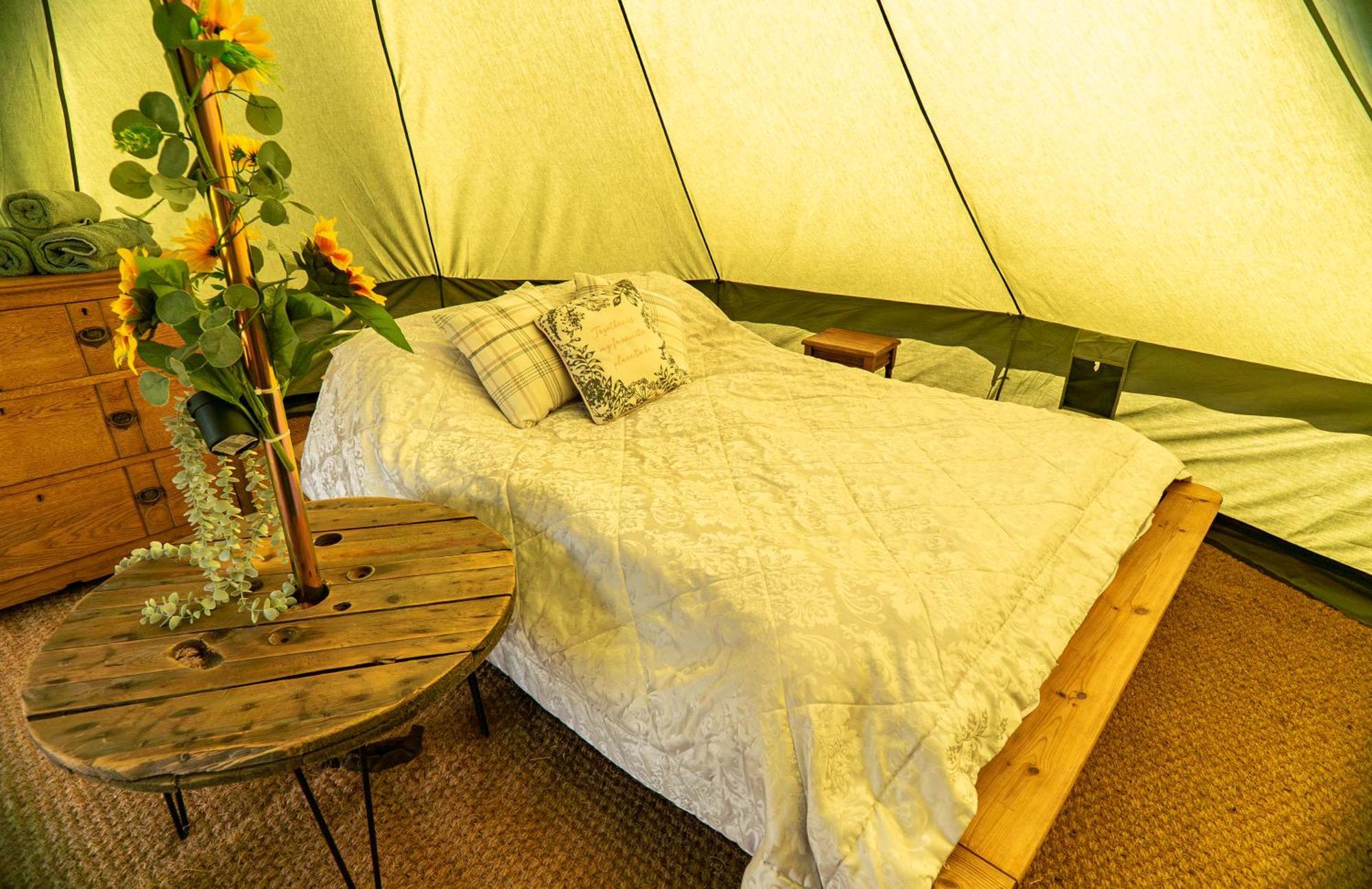 Bluebell Bell Tent The Roaches Upper Hulme Exteriér fotografie